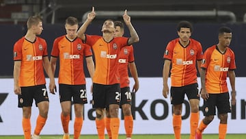 Alan Patrick celebra el gol del Shaktar.