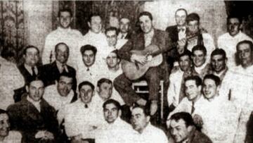Carlos Gardel con la selección uruguaya de fútbol en el Mundial de 1930