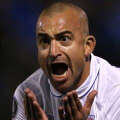 Salas pierde la paciencia y saca a Silva del equipo titular