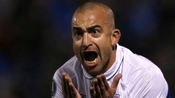 Salas pierde la paciencia y saca a Silva del equipo titular