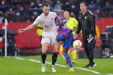 Rakitic y Dembelé.