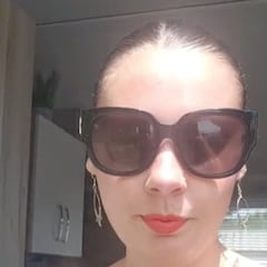 Una británica deja su vida atrás para vivir en una caravana en un camping: “Este mes he ahorrado 889 euros”