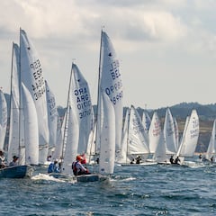 Víctor Pérez y Luca Briggioni, primeros líderes del Campeonato de España de Snipe