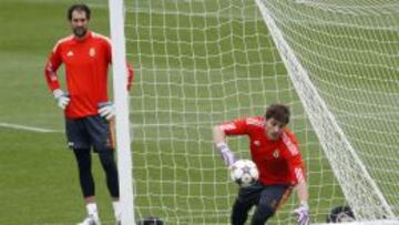 Diego López encaja 1,2 goles por partido y Casillas, 0,5