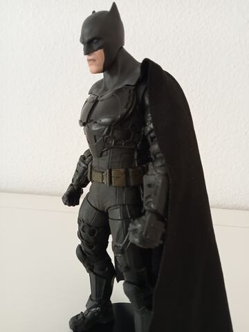 Batman de Michael Keaton y Ben Affleck en The Flash por McFarlane Toys