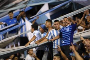 La hinchada de la Academia.