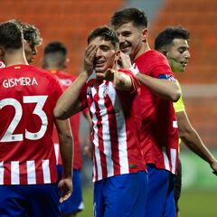 El Atlético se divierte a costa del Linares