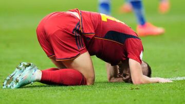 Dani Olmo attacking midfield of Spain and RB Leipzig lament a failed occasion during the FIFA World Cup Qatar 2022 Group E match between Japan and Spain at Khalifa International Stadium on December 1, 2022 in Doha, Qatar. (Photo by Jose Breton/Pics Action/NurPhoto via Getty Images)