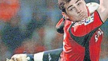 <b>SAN IKER CASILLAS. </b>Esta temporada, salvó claramente al Madrid ante el Athletic y el Racing.