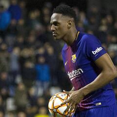 Mina anota su penal y Barcelona gana la Supercopa de Cataluña