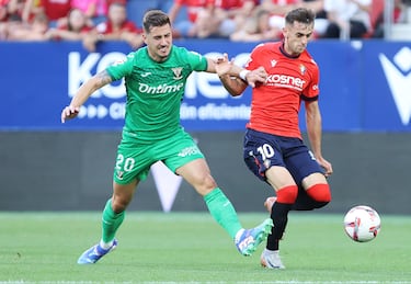 El central vuelve a ser un nuevo ídolo en Butarque. El central fue el pilar para que el acoso osasunista, en algunas fases del partido, no acabara en remontada. 