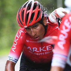 Nairo Quintana espera volver en máximo 3 meses