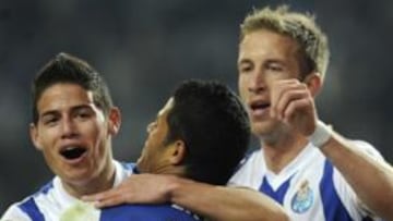 El Oporto golea con James Rodríguez de estrella