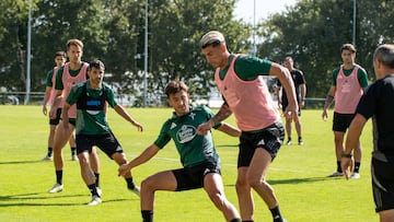 El Racing de Ferrol recibe al Granada el sábado en A Malata.