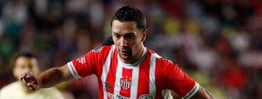 La relación del Necaxa con futbolistas chilenos tiene más de 25 años