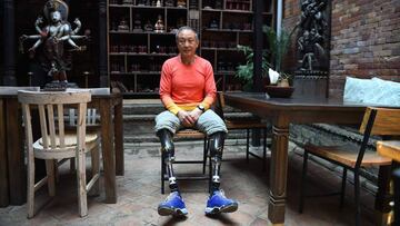 El aplinista Xia Boyu posa para AFP antes de iniciar su ascensi&oacute;n al Everest.