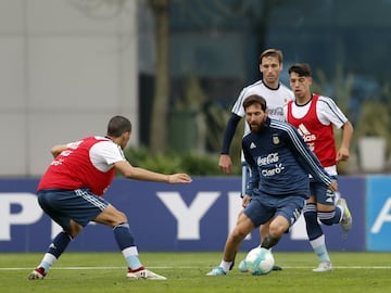 El entrenamiento de la Selección en Ezeiza, en imágenes