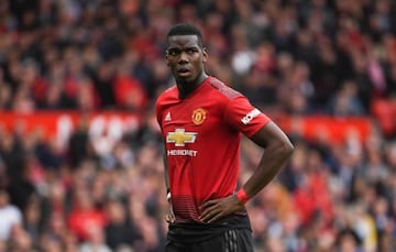 Manchester United's French midfielder Paul Pogba