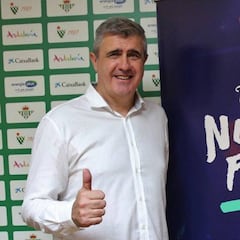 Oficial: Óscar Quintana sustituye a Alejandro Martínez en el Betis