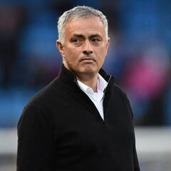 Mourinho deja fuera a Cristiano del mejor once del año