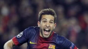 El defensa de Barcelona, Jordi Alba, celebra el cuarto gol del equipo blaugrana, durante el encuentro de vuelta de octavos frente al Milan.