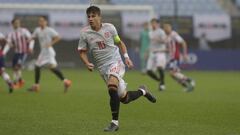 Germ&aacute;n Valera, con la Selecci&oacute;n. Villarreal y Atl&eacute;tico han roto relaciones tras su fichaje.