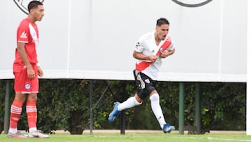 Flabián Londoño, delantero de la reserva de River Plate, habló de su comparación con River Plate y de su sueño de llegar al primer equipo con Gallardo