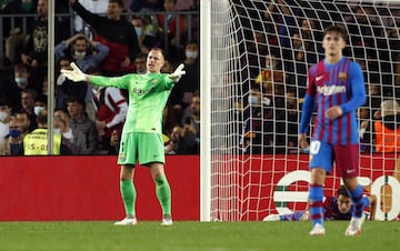 1-1. Marc-André ter Stegen tras marcar Luis Rioja el primer gol.