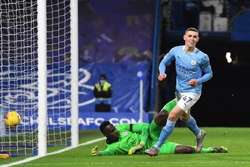 Está siendo la temporada de su consagración, después de brochazos muy importantes los años anteriores siempre con Guardiola como gestor de su carrera. Lideró junto a Sancho aquella Inglaterra que venció a España en la final del Mundial Sub-17. Zurdo, muy polivalente, Pep ha contado con él como interior o falso nueve, pero su puesto natural y donde más desequilibra es como extremo.