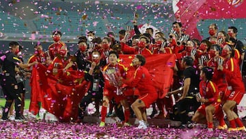 China celebra el t&iacute;tulo de la Copa Asia.