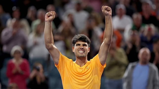 Un fenomenal Alcaraz frena al fenómeno Fonseca