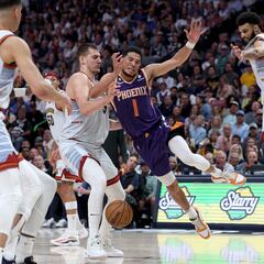 Puñetazo encima de la mesa de los Nuggets