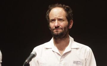 El director mexicano obtuvo el premio a Mejor Director 2012, por la cinta Post Tenebras Lux.