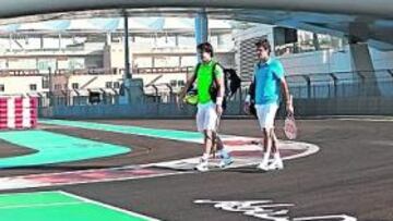 Nadal y Federer, en Abu Dhabi.