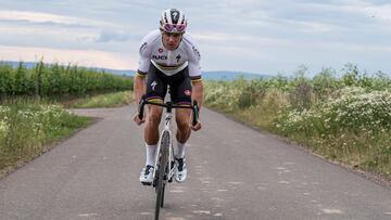 El Deceuninck ficha a un campeón mundial... ¡en remo!