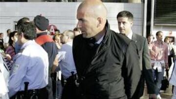 Zidane defiende a Blanc en el escándalo de racismo