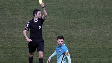 Messi ha visto dos tarjetas en Copa.