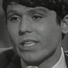 ¿Por qué Raphael actuó dos veces en Eurovisión con España y en qué puesto quedó?