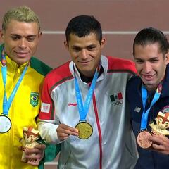 Denuncian a medallista mexicano por violencia de género