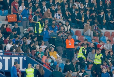Yáñez sostiene al Sporting en el asedio final del Levante