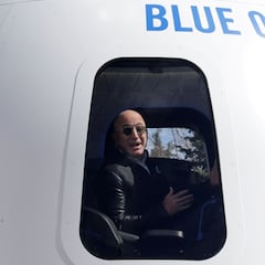 La persona que pagó 23,7M€ por ir al espacio con Jeff Bezos se queda en tierra