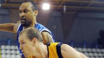 El Gran Canaria acusa un mal tercer cuarto y cae con el Panellinios