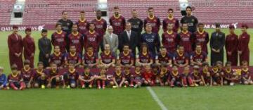 Foto oficial del Barcelona con el patrocinador Qatar Airways