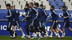 El Oviedo entrena en la previa ante el M&aacute;laga.