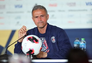 Luis Enrique: “Yo no hago nada, son los jugadores”