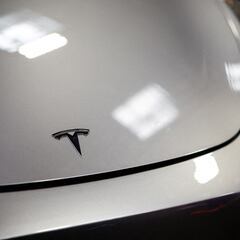 These are the companies with the most employees working on an H-1B visa: Tesla and Amazon are amongst them