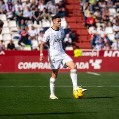 Alberto González pierde a Kaiky ante el Espanyol