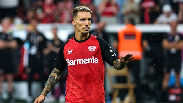 Grimaldo, una opción para el lateral izquierdo