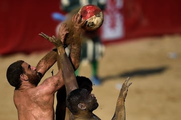 Las imágenes más salvajes del Calcio Storico Fiorentino