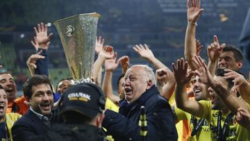 26/05/21 PARTIDO FINAL EUROPA LEAGUE 2021
ESTADIO ARENA GDANSK
VILLARREAL CF - MANCHESTER UNITED
ALEGRIA CELEBRACION CAMPEONES
LLANEZA